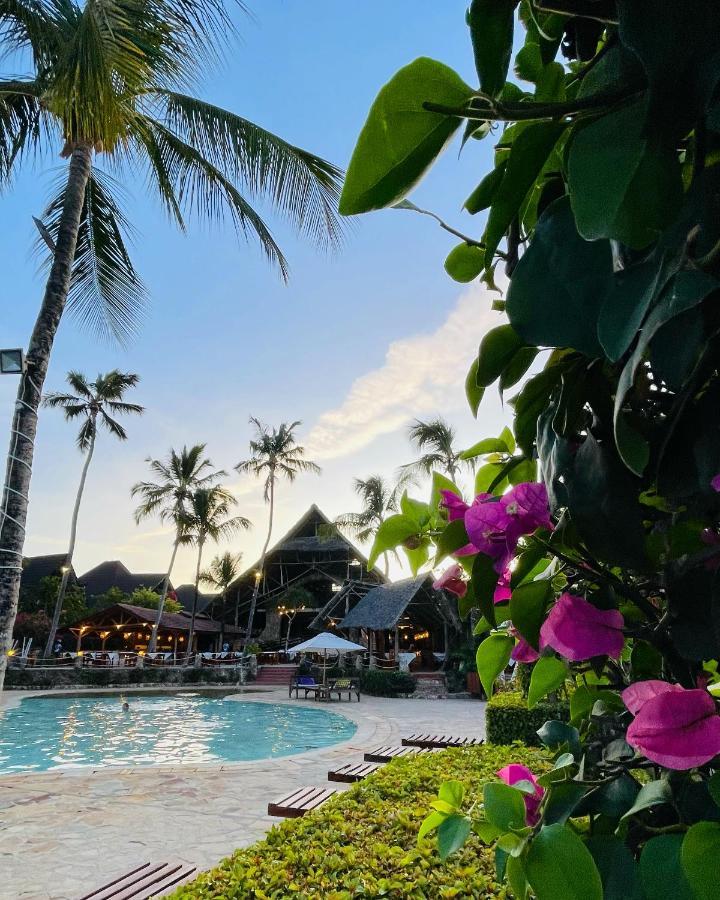 אורואה Palumboreef Beach Resort מראה חיצוני תמונה
